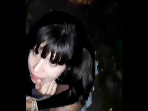 ❤️ सड़क पर कैंडी के बदले लिंग सूज गया ️❌ गुणवत्ता सेक्स हम पर